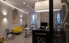 L'Infinito 88 Charmant Rooms